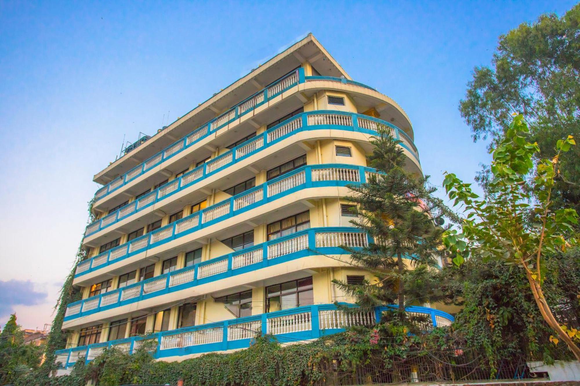Oyo 232 Hotel Titanic Pvt Ltd Balaju Eksteriør billede